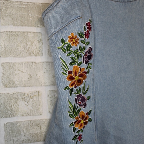 Jean embroidered mini dress - Picture 3 of 6